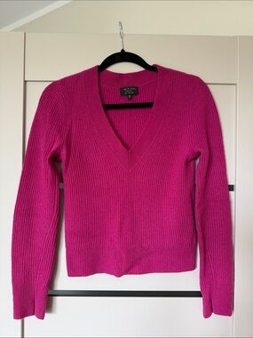 Fuchsia V-Neck Ribbed Sweater - Women